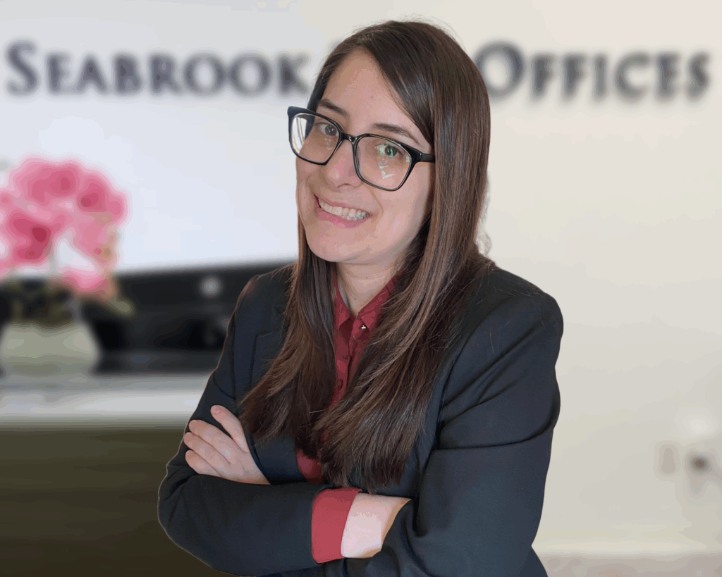 Sandra Khishen Heashot Photo